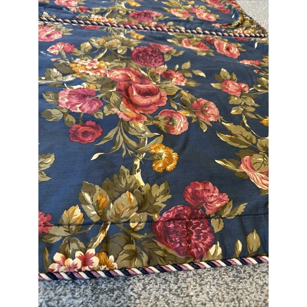 Set Of 2 Vtg Tommy Hilfiger Oversized Shams Navy Rose Floral 38